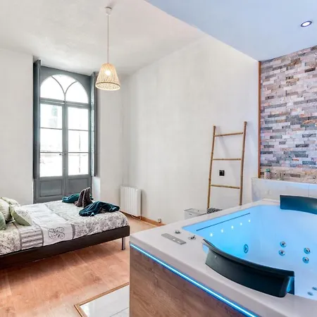 Parenthese Occitane -wifi - Balneo- Parking Gratuit - Netflix