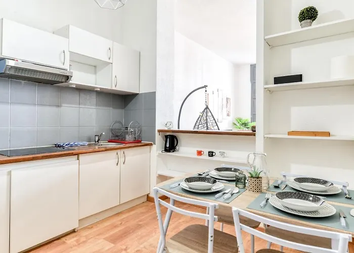 Apartamento Parenthèse Occitane -wifi - Balnéo- Parking Gratuit - Netflix Carcasona