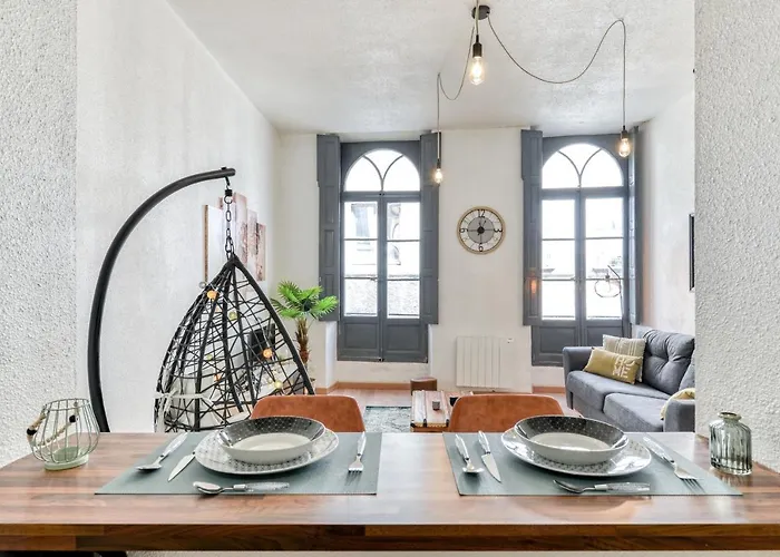 Parenthèse Occitane -wifi - Balnéo- Parking Gratuit - Netflix * Carcasona